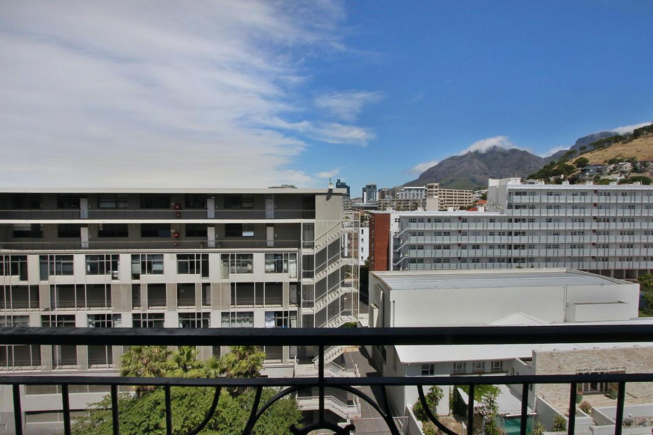 קייפטאון Cape Royale 1 Bedroom Luxury Apartments With Mountain View מראה חיצוני תמונה